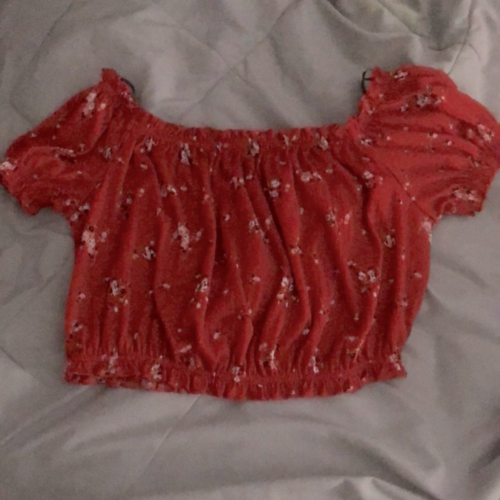 Red crop top with little white flowers!!